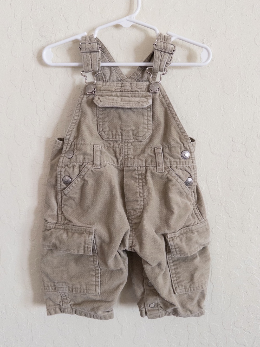 Vintage Y2K Baby Gap 100% Cotton Cargo Overalls 3-6 Months Khaki Tan Utility